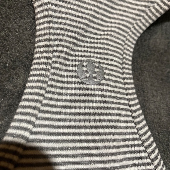 Lululemon No Limits Tank Top Loose Fit with Built in Bra - Picture 2 of 4